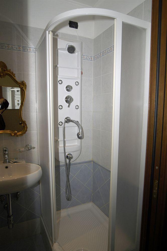 Blue Suite Vatican Guesthouse Roma Quarto foto